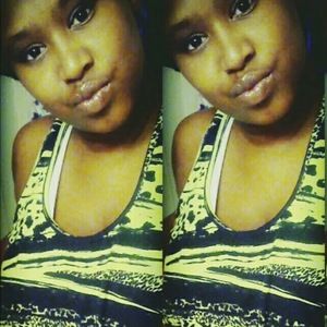 Meet your Posher, Stefanie